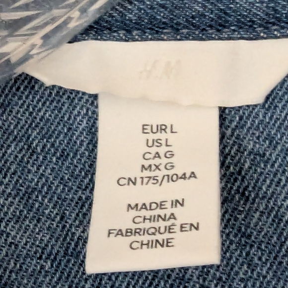 H&M Blue Denim Oversized Shirt - L - Picture 3 of 3